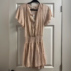 🆕 Olivaceous Floral Boho Mini Dress Size Medium